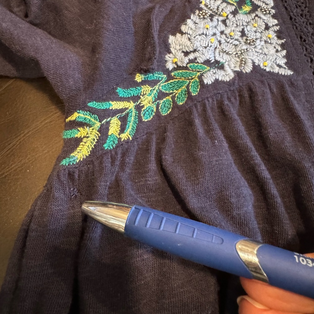 Free People Fast Times Blue Flowy Top Sz XS Scoop Back Boho Hippie Embroidered - Picture 10 of 13